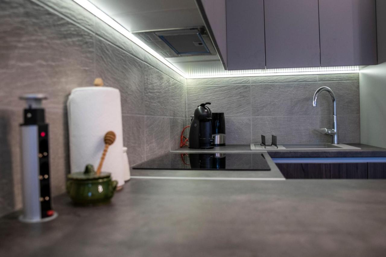 Apartman Sasadpark's New In The West Part Of Buda Budapest